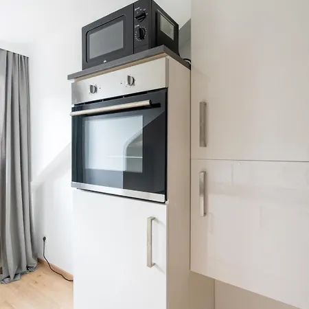 Farawayhomes #k9 Leoben (Styria)