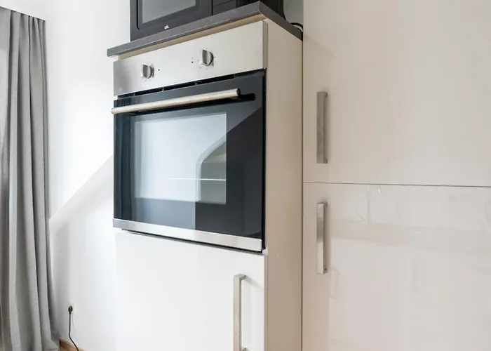 Farawayhomes #k9 Leoben (Styria)